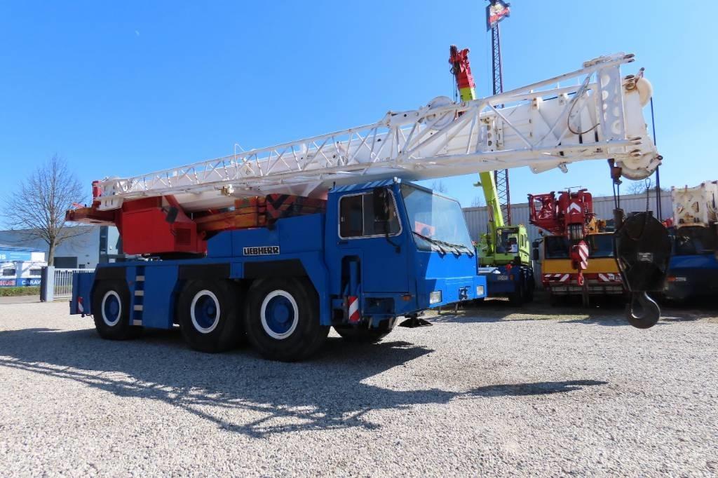Liebherr LTM 1050-1 автокрани