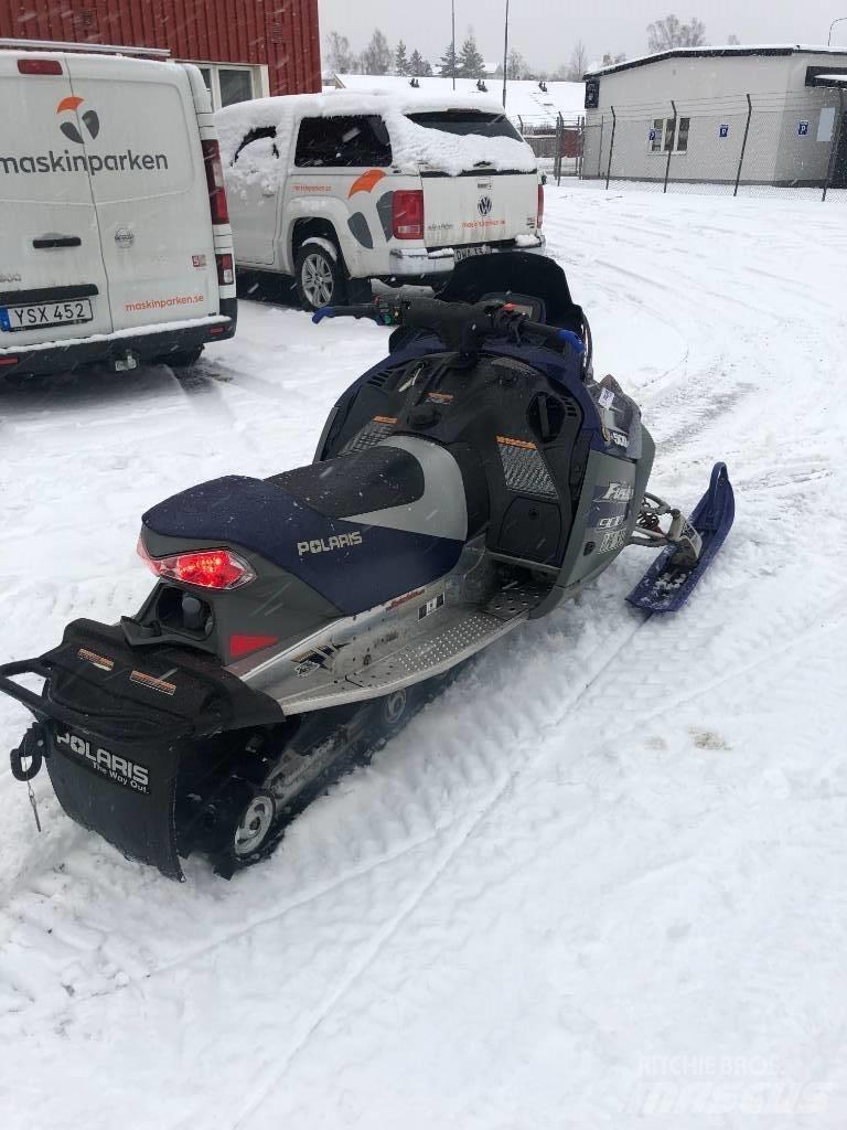 Polaris 900 Fusion Всюдиходи