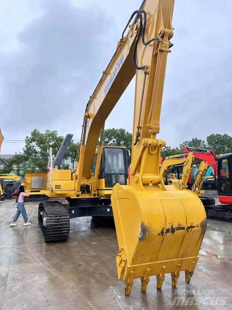 Komatsu PC200-8 Гусеничні екскаватори