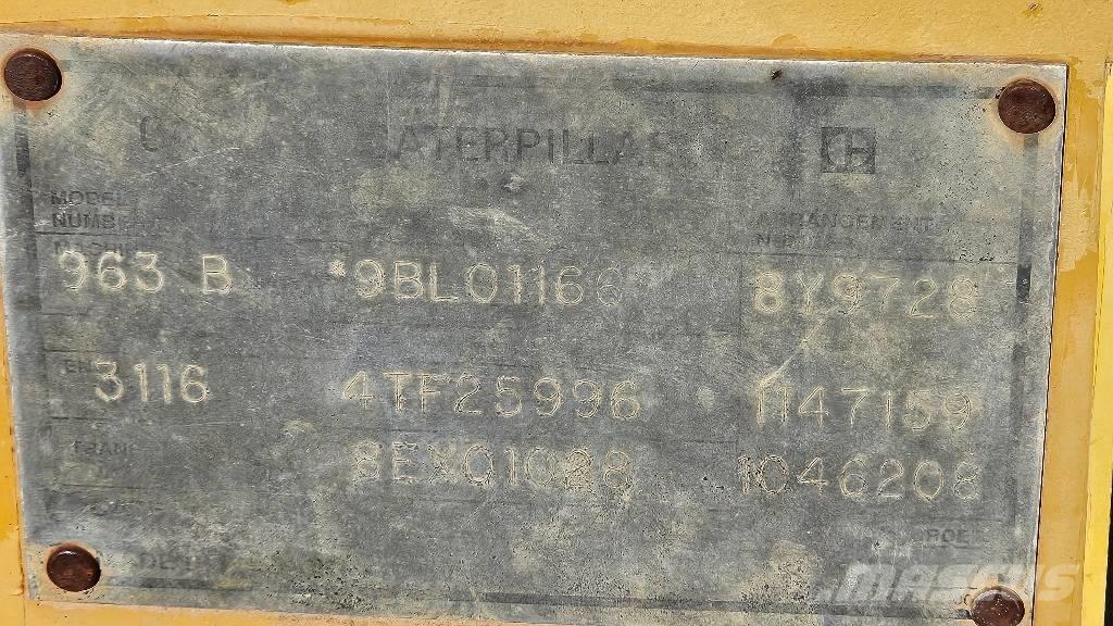 CAT 963 B Гусеничні вантажники
