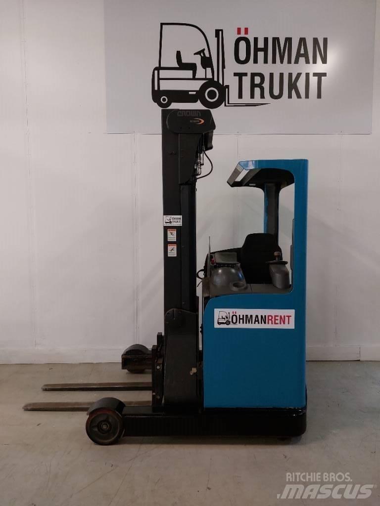Crown ESR 4500 Річ-трак із високим підйомом