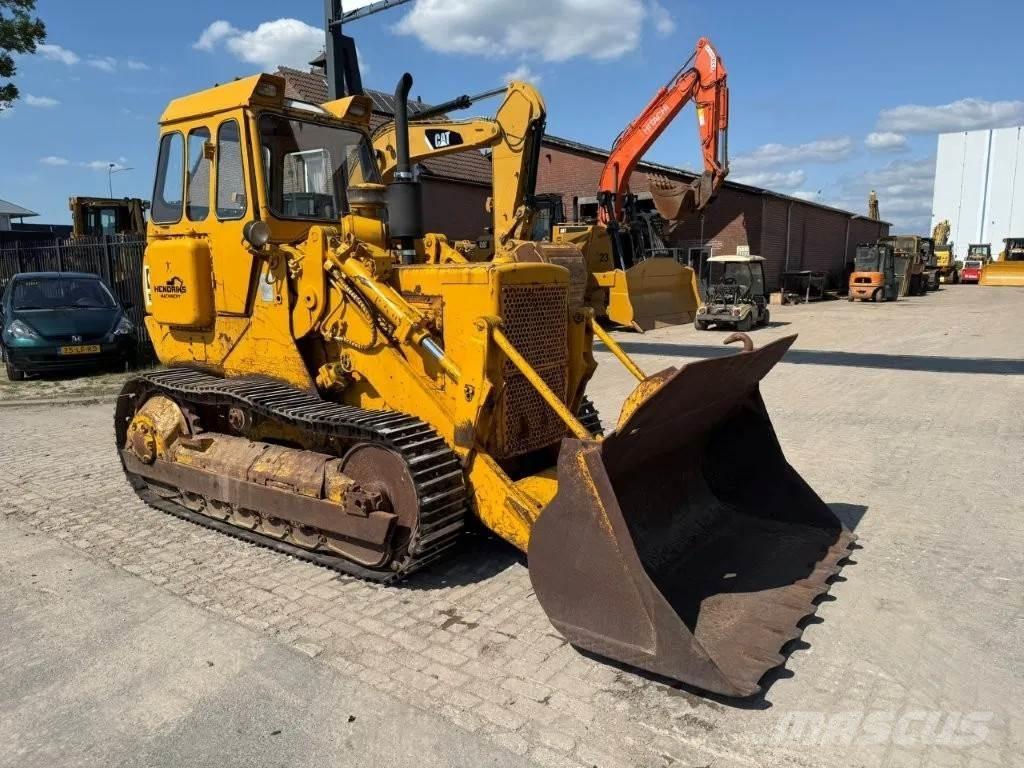 CAT 941 Гусеничні вантажники