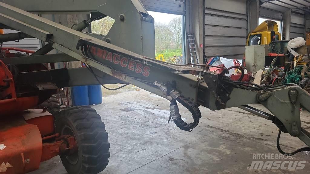 Manitou 165 ATJ Колінчаті підйомники