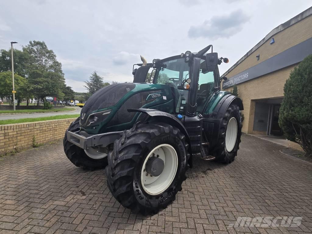 Valtra T 174 Трактори