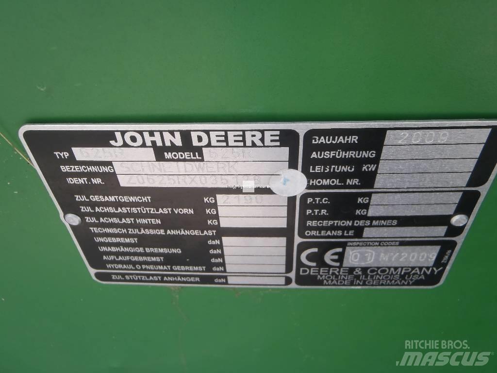 John Deere T670 Зернозбиральні комбайни