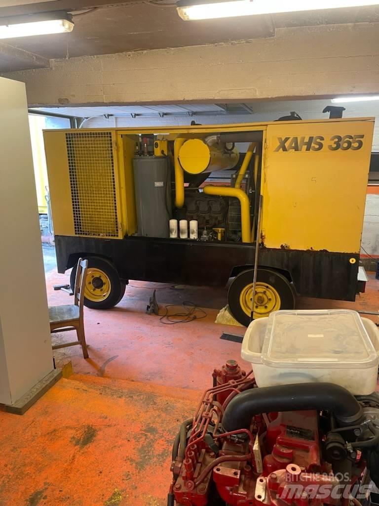 Atlas Copco XAHS 365 Компресори