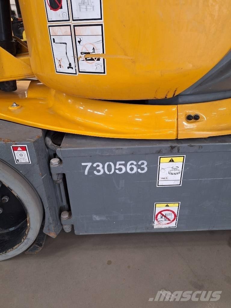 Haulotte HA 12 CJ Колінчаті підйомники