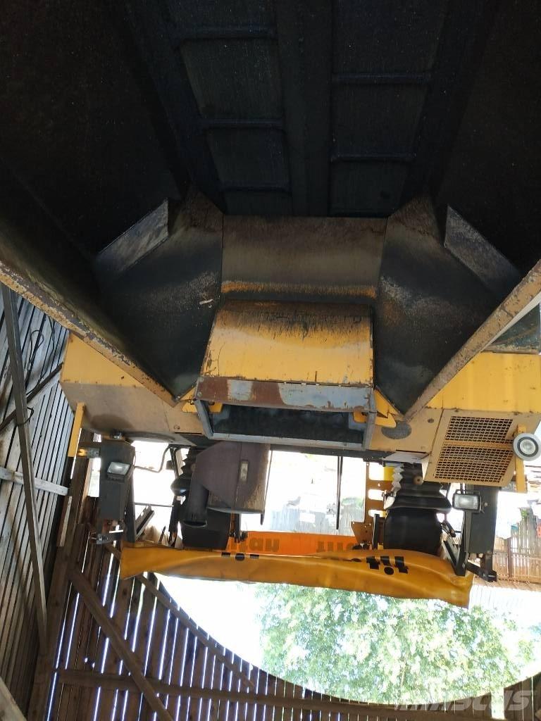 ABG Titan 325 EPM Асфальтовкладачі