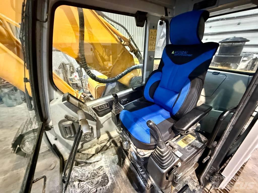 Hyundai R320LC-7A Гусеничні екскаватори