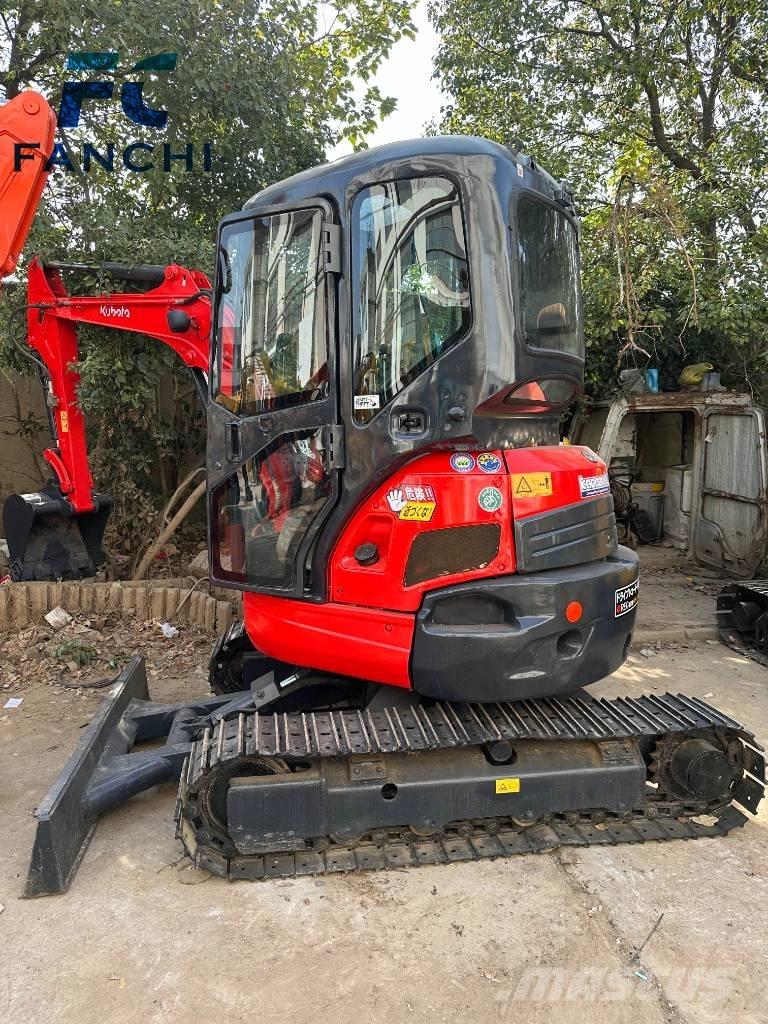 Kubota u35 Гусеничні екскаватори