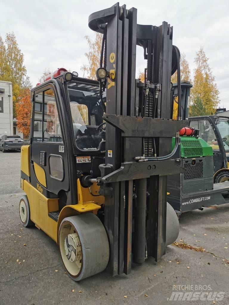 Yale GLC70GC Газові навантажувачі