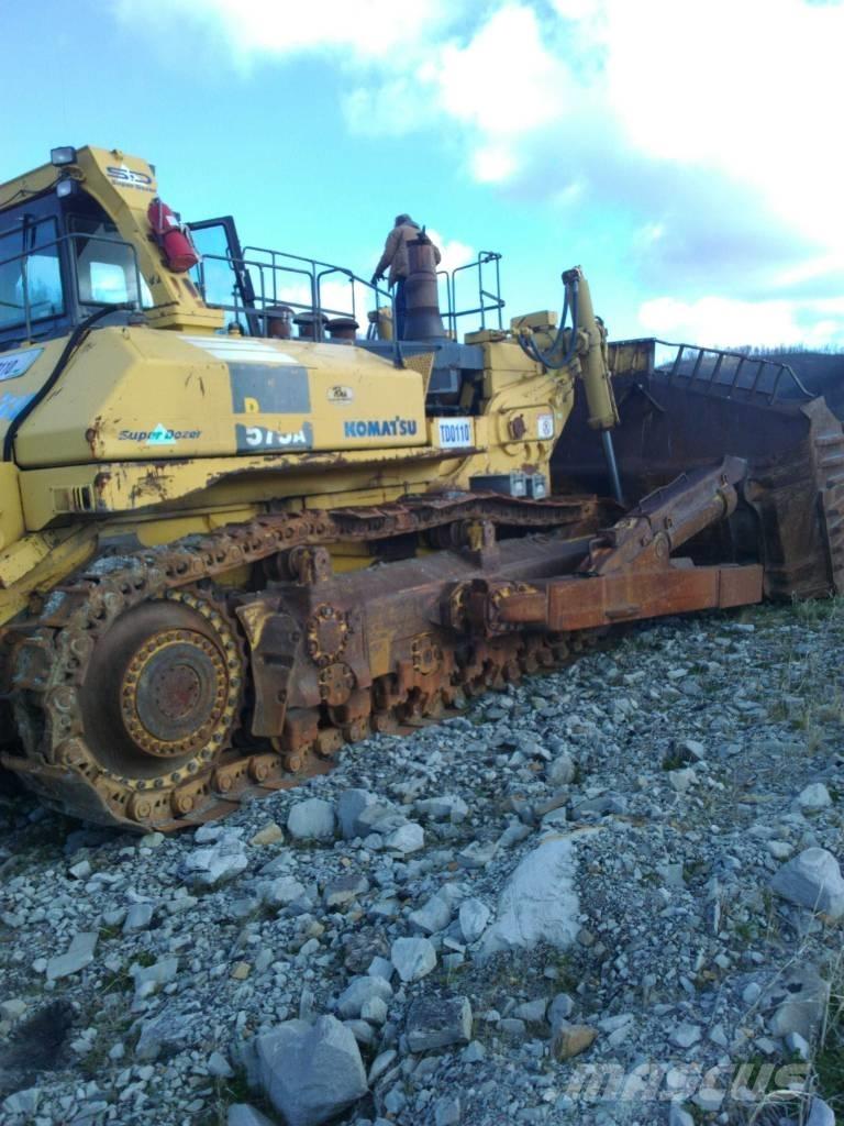 Komatsu D 575 A-3 Гусеничні бульдозери