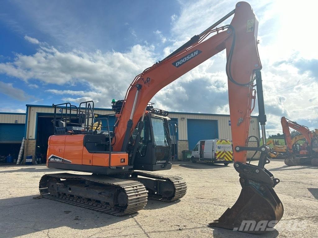 Doosan DX140 LC-7 Гусеничні екскаватори