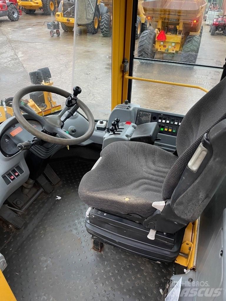 Volvo L60E Фронтальні навантажувачі