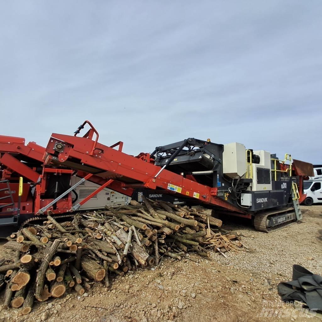 Sandvik QJ241 Мобільні дробарки