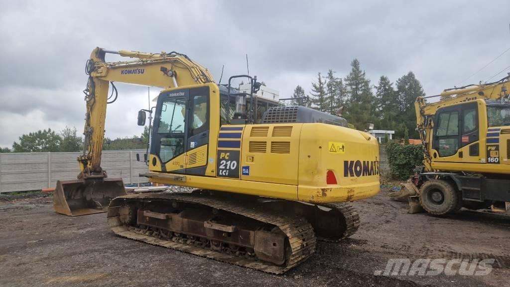 Komatsu PC210 LCi‑10 Гусеничні екскаватори