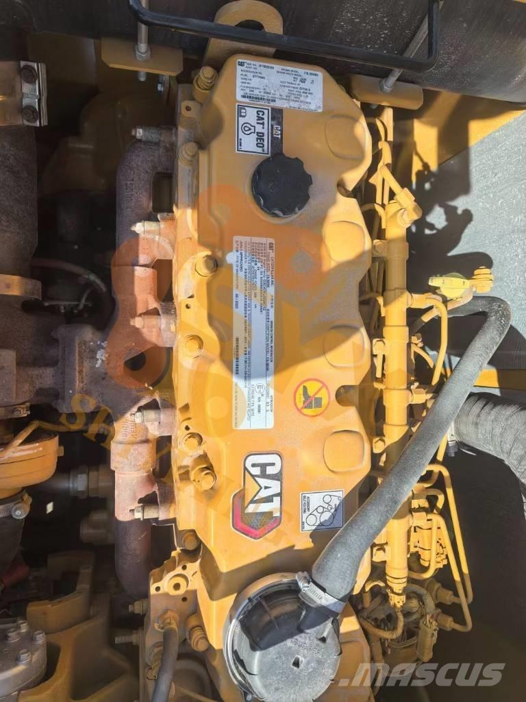 CAT 345GC Гусеничні екскаватори