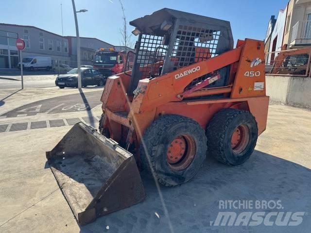 Daewoo 450P Міні-навантажувачі