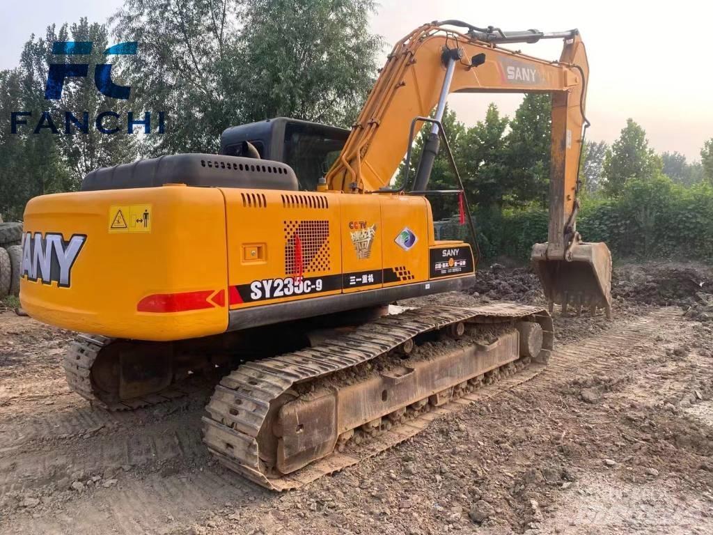 Sany SY 235 H Середні екскаватори 7т. - 12т.