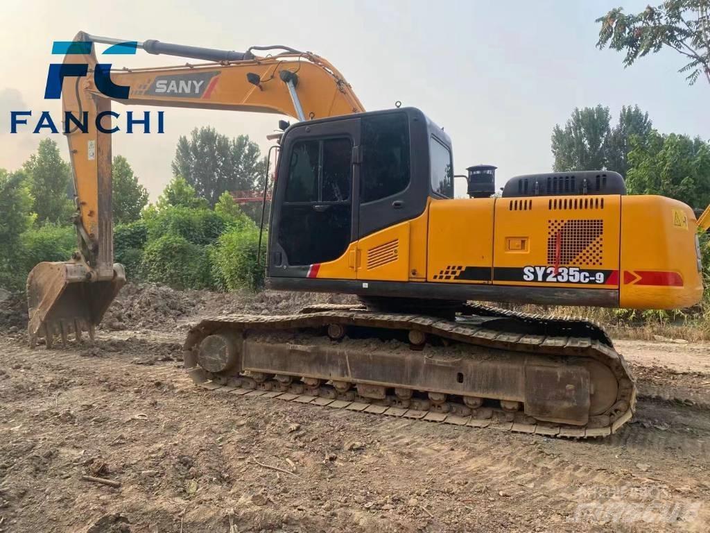 Sany SY 235 H Середні екскаватори 7т. - 12т.