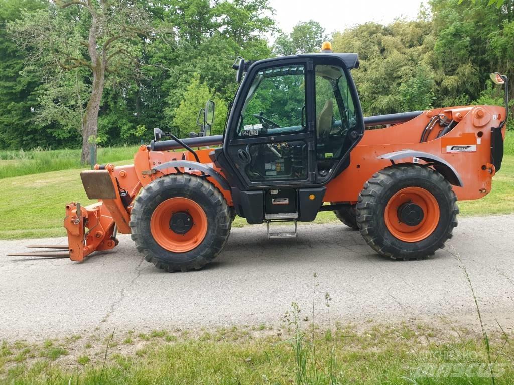 JCB 540-140 Телескопічні навантажувачі