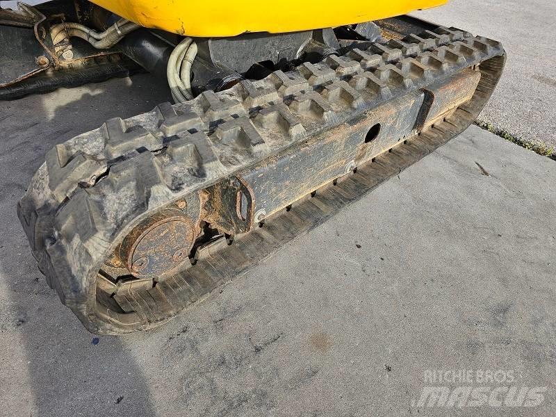 Komatsu PC 14 R-3HS Міні-екскаватори < 7т