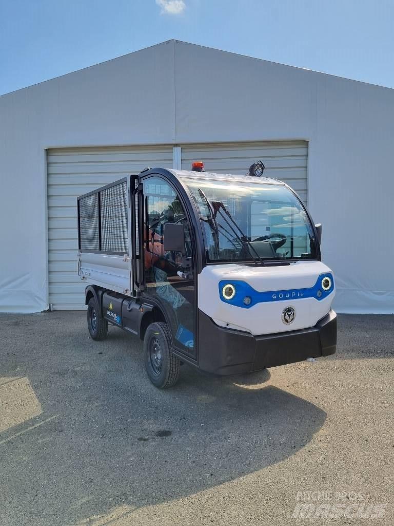 Goupil G4 Підсобні машини