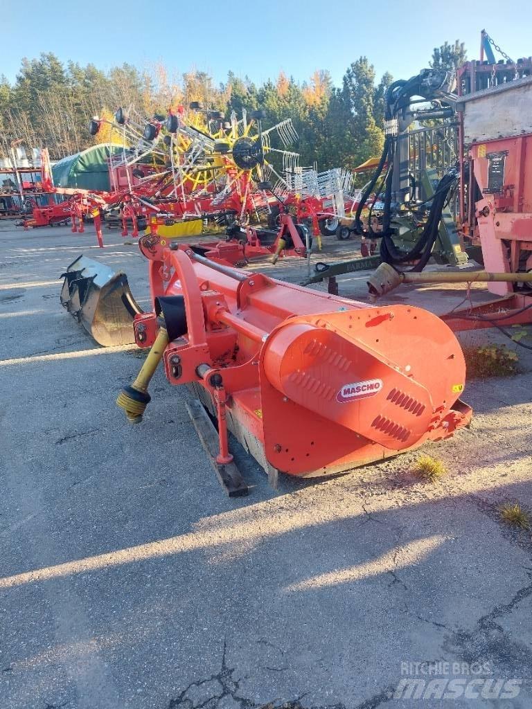 Maschio Tornado 280 Газонні і лукові косилки