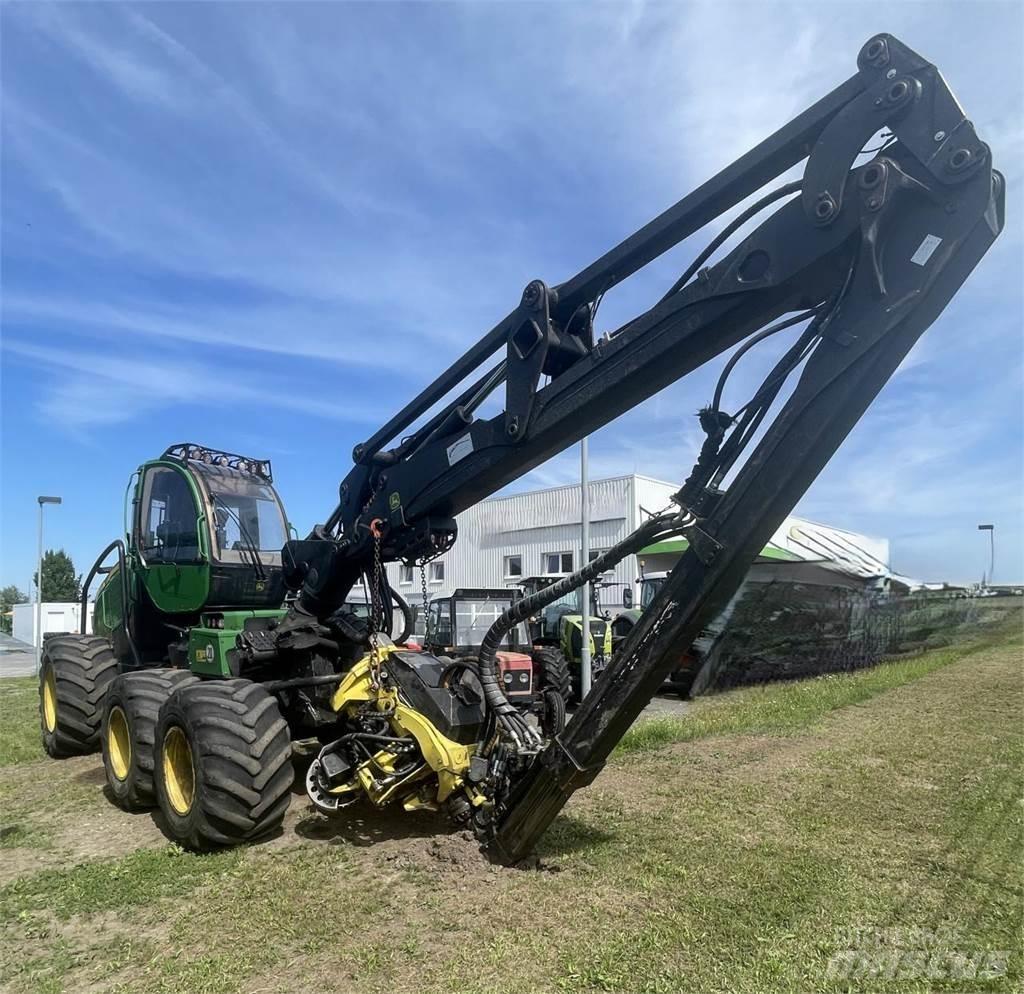 John Deere 1270 E Харвестери