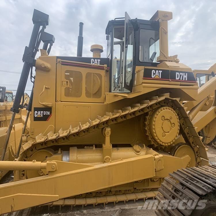 CAT D7H Гусеничні бульдозери
