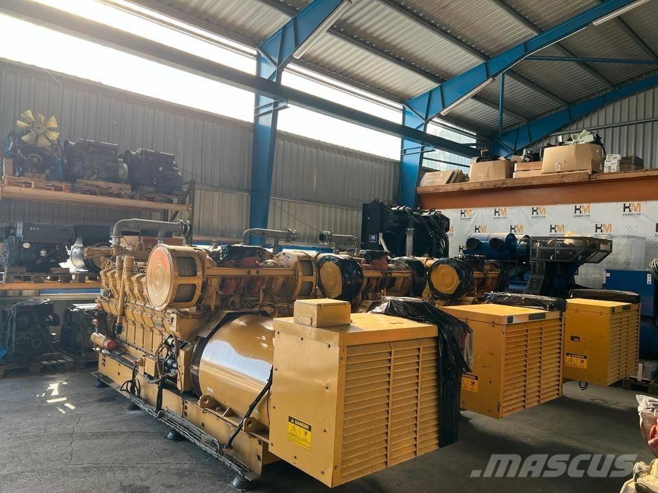CAT 2000 KVA Дизельні генератори