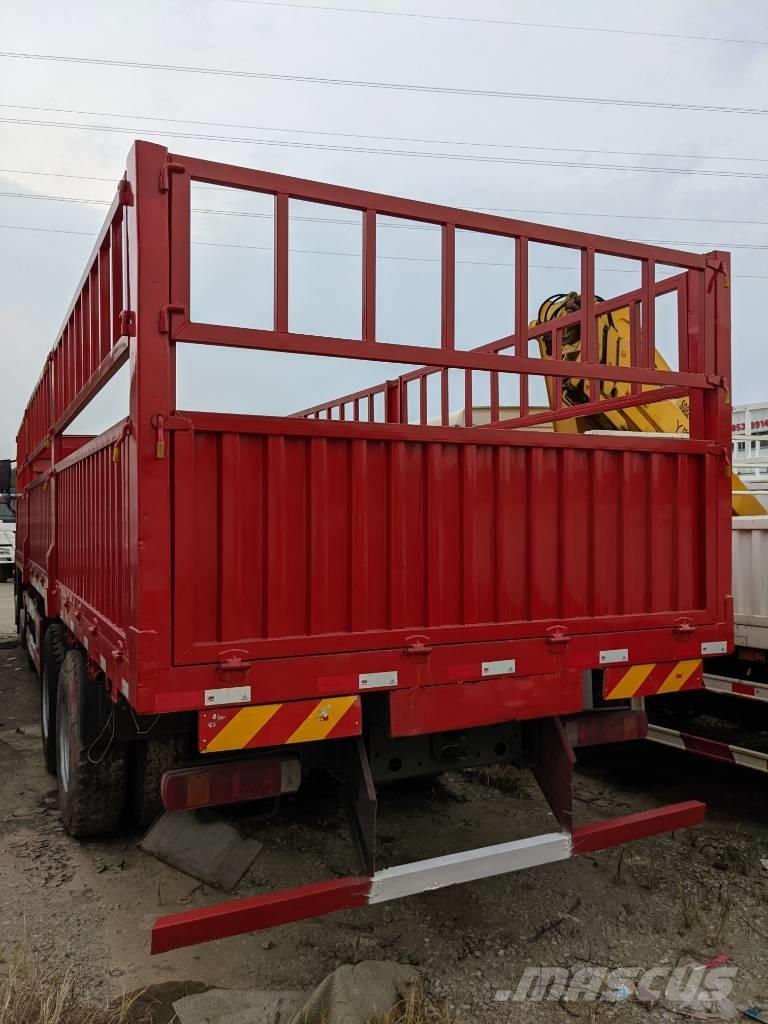 Howo 375 8x4 Вантажівки / спеціальні
