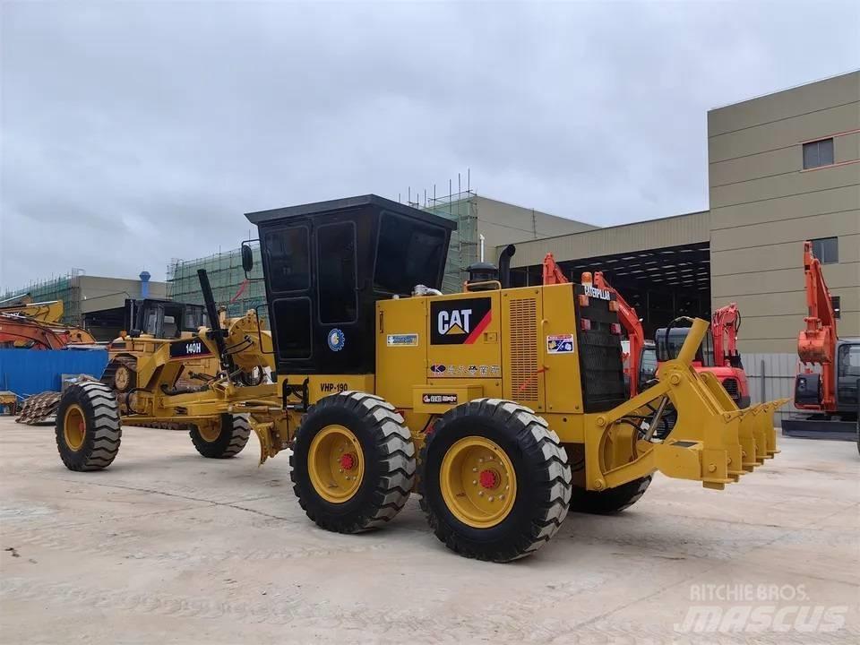 CAT 140 H Грейдери