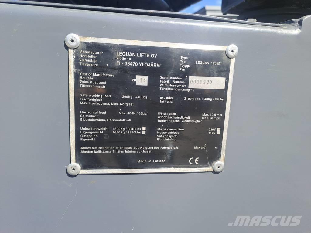 Leguan 125 Компактні самохідні стрілові підйомники