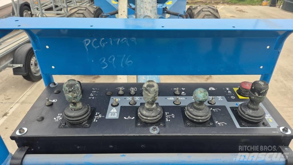Genie ZX 135/70 Колінчаті підйомники