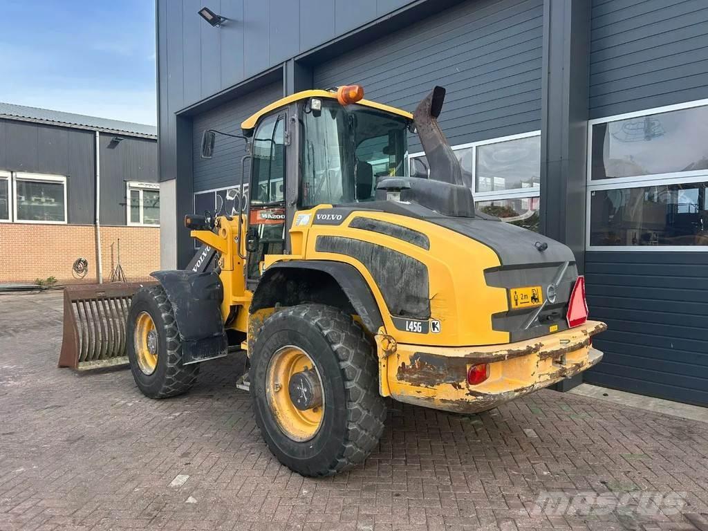 Volvo L45G Фронтальні навантажувачі
