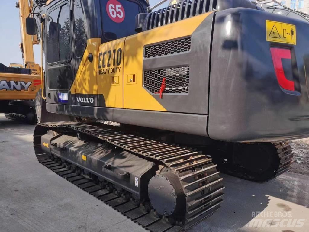 Volvo EC 210 B LC Гусеничні екскаватори