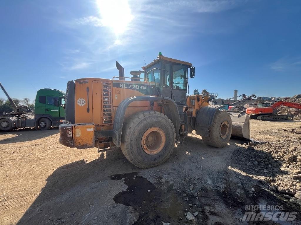 Hyundai HL 770-9 A Фронтальні навантажувачі