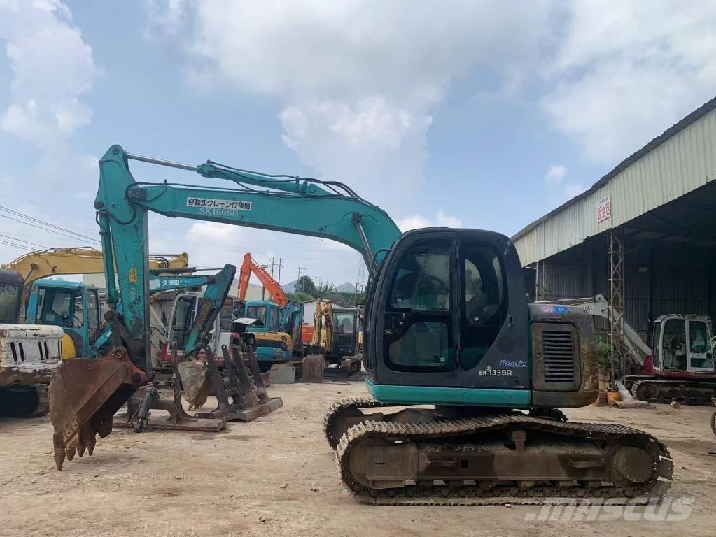 Kobelco SK 135 Гусеничні екскаватори