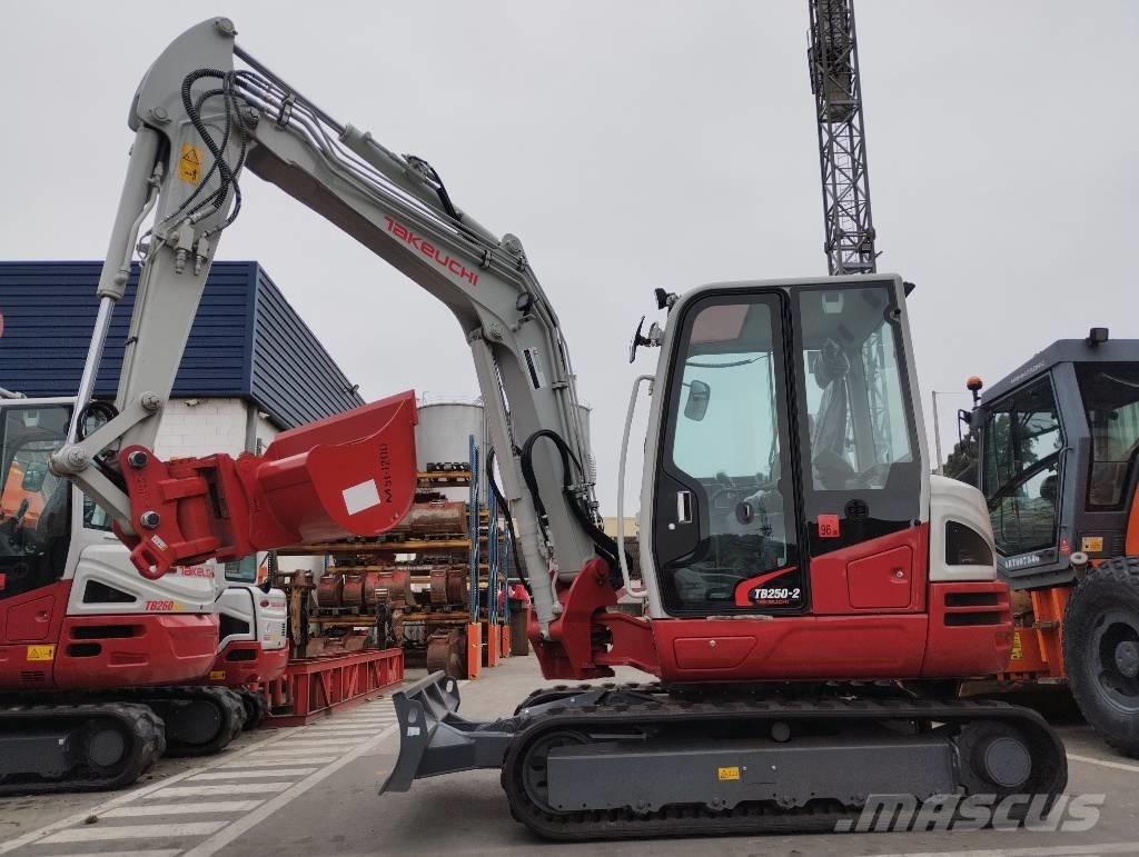Takeuchi TB 250 2 Міні-екскаватори < 7т