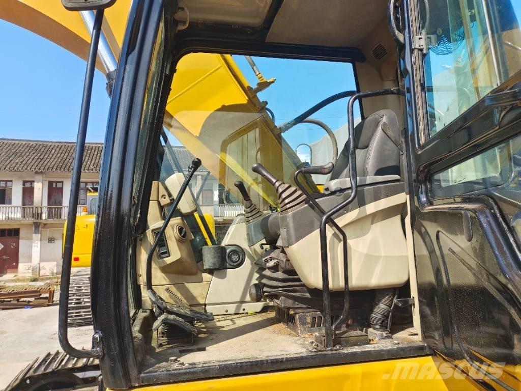 CAT 320 C L Гусеничні екскаватори