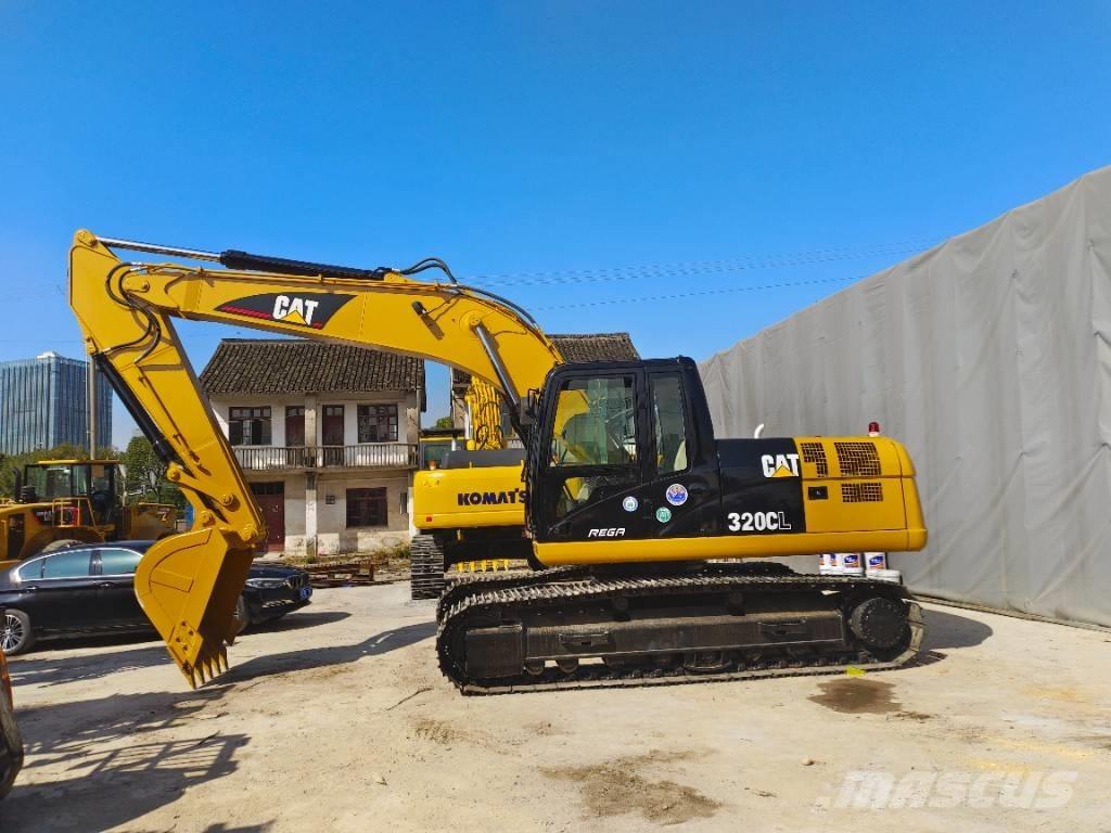 CAT 320 C L Гусеничні екскаватори