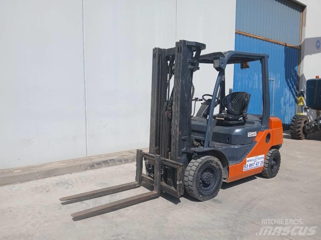 Toyota 02-8FDF25 Дизельні навантажувачі