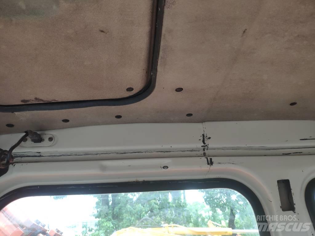 Doosan DH 150 W-7 Колісні екскаватори