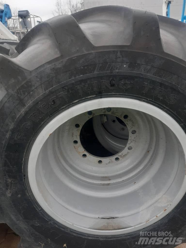Nokian 600/50-24,5 Шини