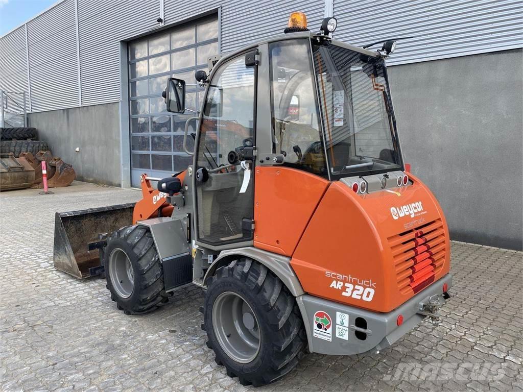 Weycor AR320 Cab Багатофункціональне обладнання для вантажних і землекопальних робіт