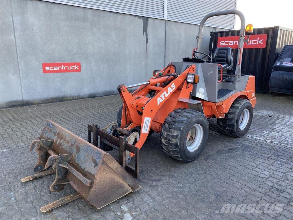 Atlas AR32E Багатофункціональне обладнання для вантажних і землекопальних робіт