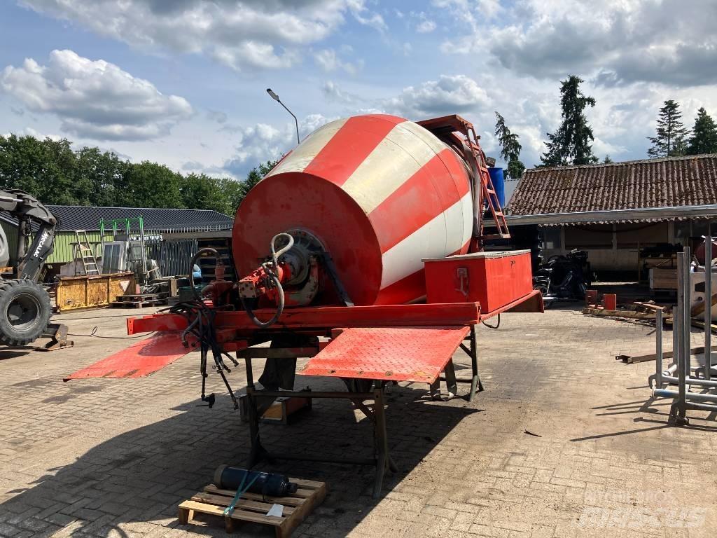 betonmixer 3,5 m3 Бетонозмішувачі