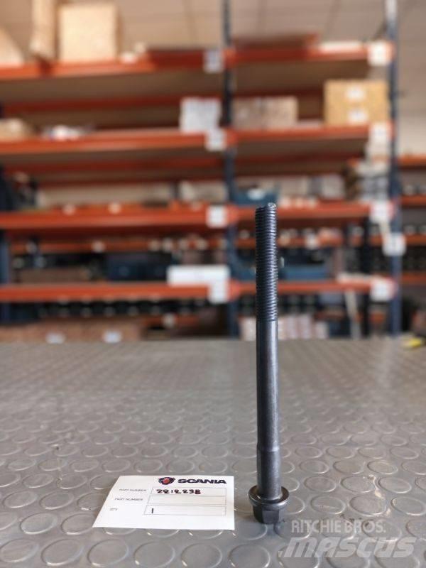 Scania SCREW 2212238 Двигуни