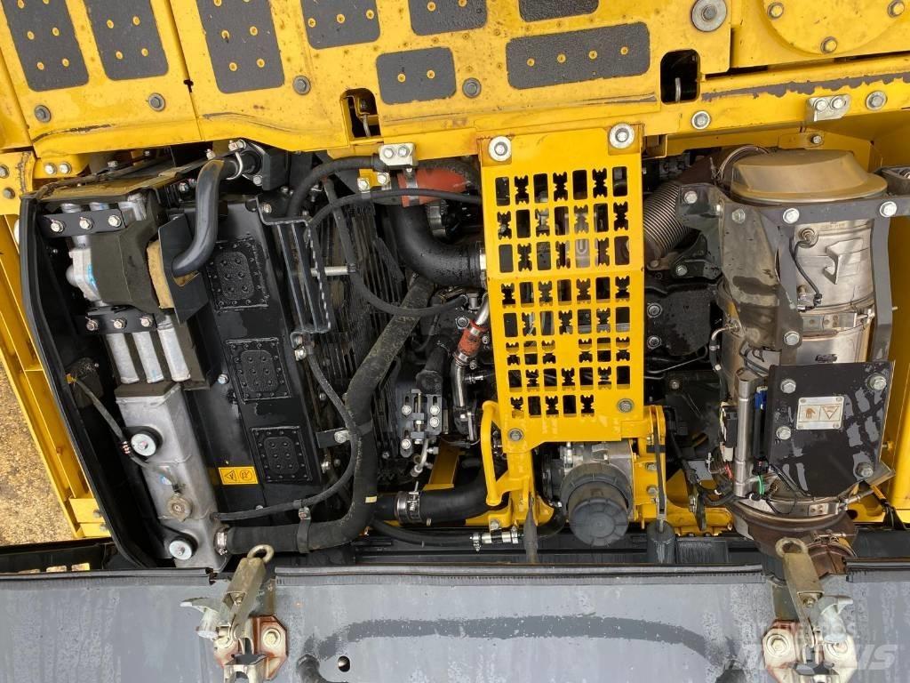 Komatsu PC240LC-10 Екскаватори з великим вилітом